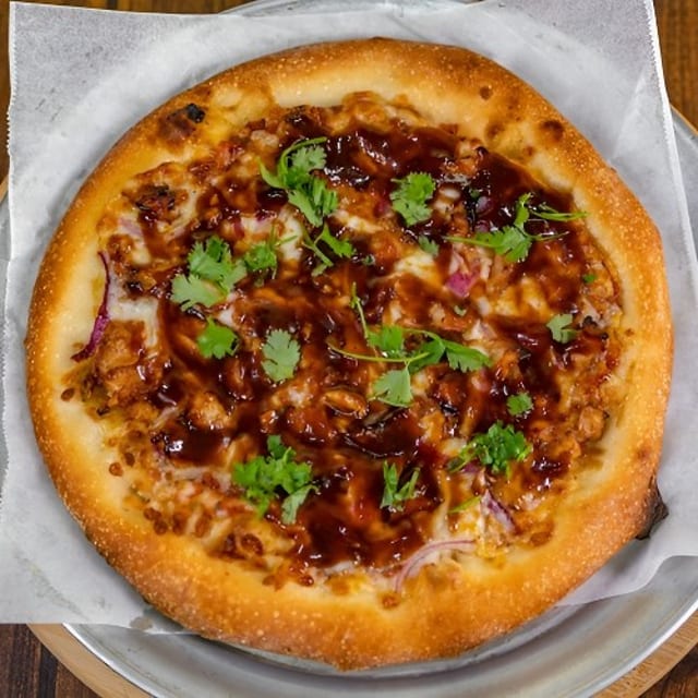 BBQ Chicken Pizza (Medium 12'').